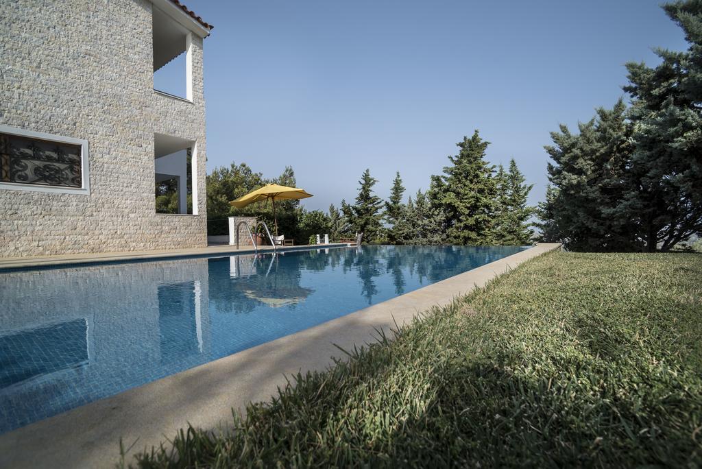 Villa Corina near the Airport Kouvarás Esterno foto
