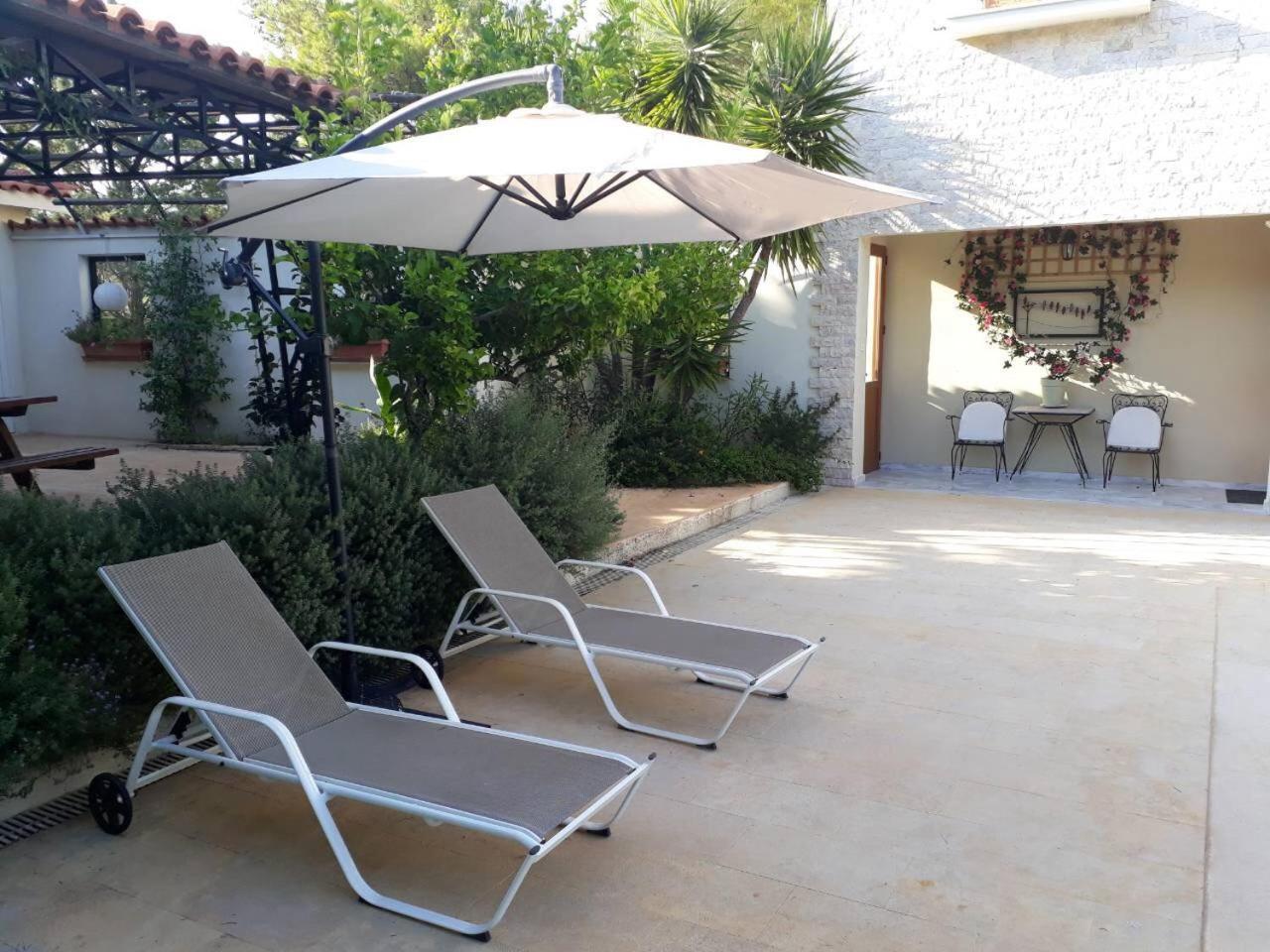 Villa Corina near the Airport Kouvarás Esterno foto